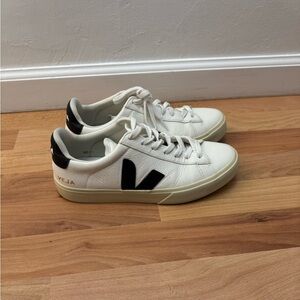 Veja campo sneakers